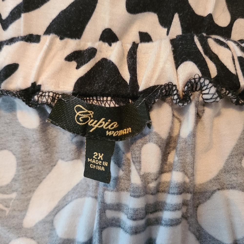 Cupio Woman Floor Length Patterned Skirt - 2XL - Picture 2 of 2